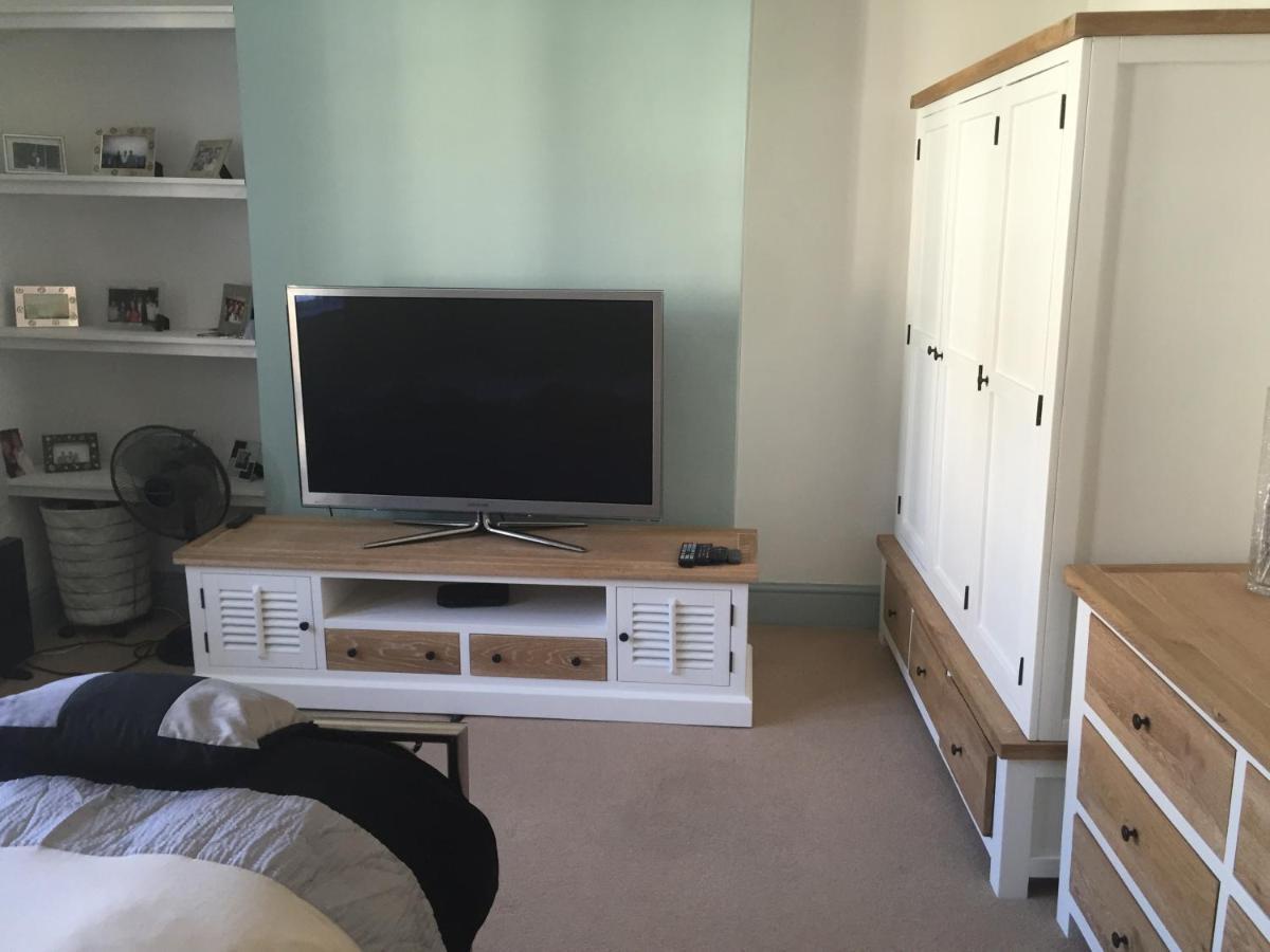 The Mews - Less Than 1Km To City Centre - Stadium - Castle - 10 Min Walk Cardiff Exterior foto